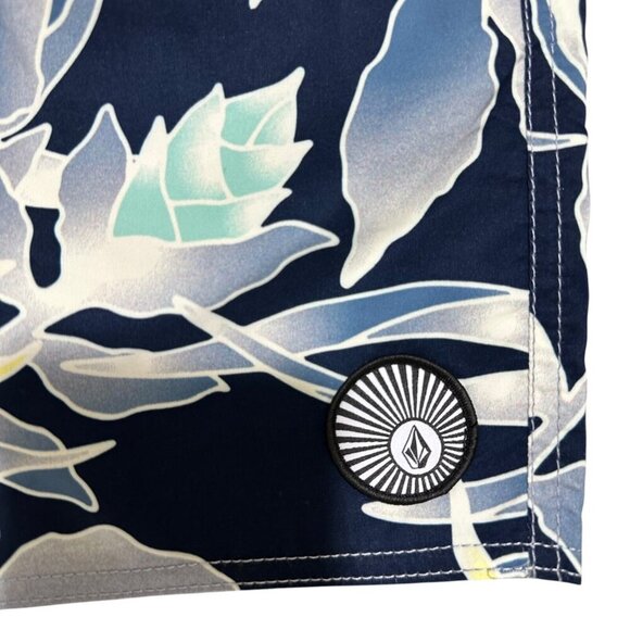 Volcom Men Size‎ S Blue Lido Print Iconic Mod-Tech Swim Board Short NWT - Picture 3 of 8
